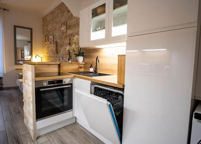 Appartement Tres Cosy Avec Cour